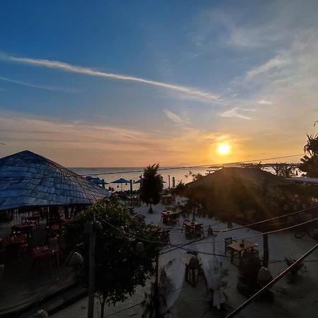 Living Asia Sunset Resort Gili Islands Exterior photo