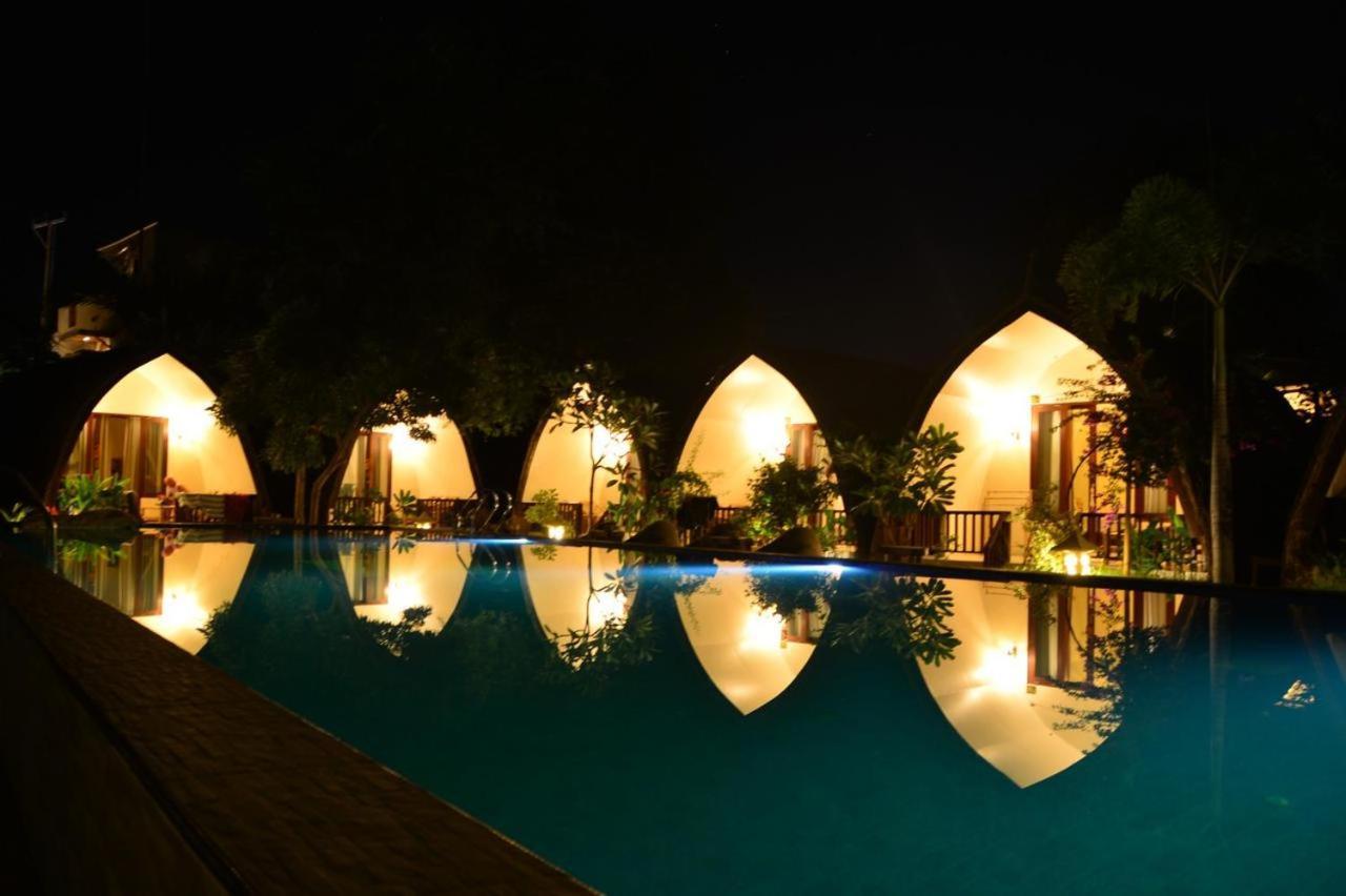 Living Asia Sunset Resort Gili Islands Exterior photo